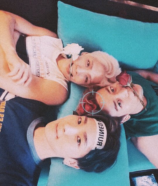 Iseng aja sambil dipoto cekrek