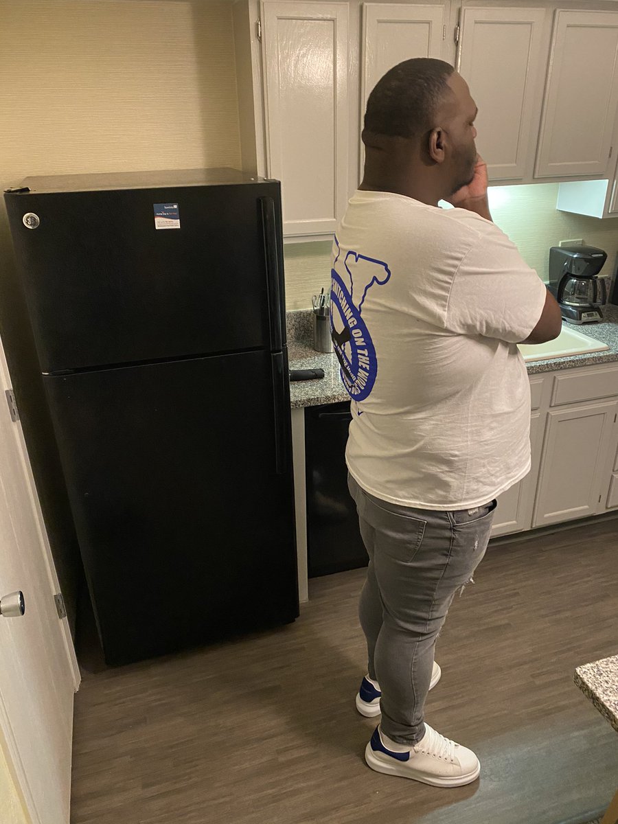 ripxtraman's tweet photo. Heard they looking for me Iβm like oh Iβm on the way bond money know Iβm straight donβt worry I hear the hate πππΎπ #ItsMyBirthday #LLJX #LLHamm https://t.co/0HcbPzvtlu
