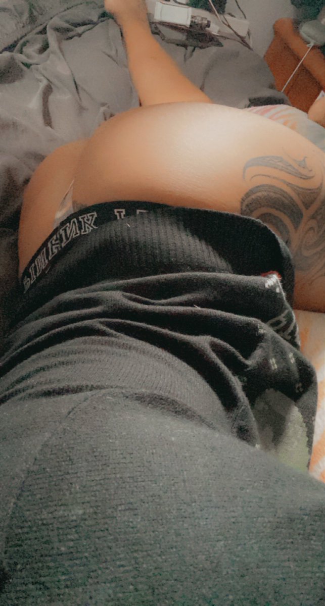 swtHIGHbby's tweet photo. @onlyfans1promo @onlyfansbabeLDM Hey baby,

I am offering a 15 day free trial if your interested it’s only until the 25th.
https://t.co/GNHRl2E709

Let’s get to know one another on a HIGHER level 💚💨 https://t.co/Etea7f9r4w