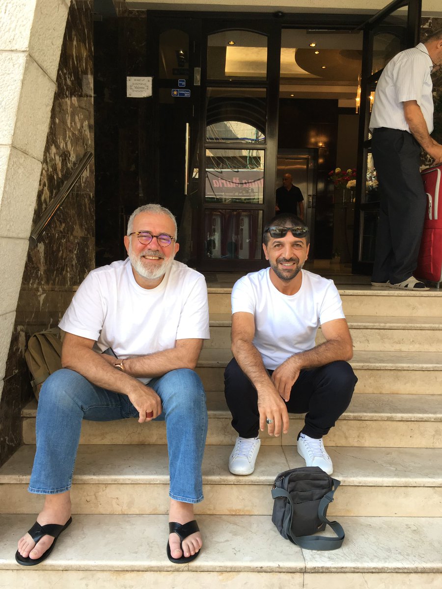 bircanahm's tweet photo. @Yenisehirlioglu Rabbim ömrünü hayırlı bereketli sağlıklı ve huzurlu geçirmek nasip etsin doğum günün kutlu olsun ilk kıblemizde tanıştığım güzel insan. https://t.co/Vxvff16A8A