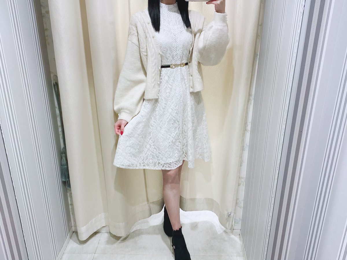 AnMILLEofficial's tweet photo. ルミネエスト新宿店

✳︎ 総レースラインOP

レースのお素材と
透け感のあるお袖がポイントの
大人気OPもお在庫ご用意ございます！

ふんわりとした肌触りのいい
カーディガンを合わせて
女性らしい甘めコーデがおすすめ♥︎

tops ¥5,900+tax
one piece ¥7,900+tax

↪︎ ✨ 50%OFF ✨ https://t.co/6EKPmPNJUs