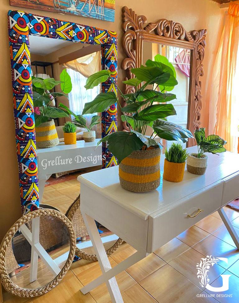 grellure's tweet photo. We're a diverse bunch 🥰🥰 checkout the merch!!

#grelluredesigns #like #wood #sundaypost #motivation #smile #artinstallation #home #nairobifurniture #customdecor #gainwithsocialitegallery #woodlove #beauty #life #tabledecor #decor #wedeliver #GGMU https://t.co/POVizuku9x