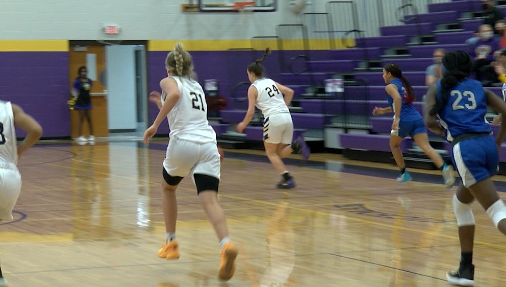 Congratulations to our Week 2 #SZBB play of the week nominees! <a href="/BoonvilleR1/">Boonville R-1 Schools</a> <a href="/KennedyRenfrow/">Kennedy</a> <a href="/MexicoHoops/">Mexico Basketball</a> <a href="/isaiahreams2022/">Isaiah Reams</a> <a href="/KewpieBball/">Hickman Girls Bball</a> <a href="/Sophia_Elfrink/">Sophia</a>

Watch the plays 📺:  youtu.be/lffeGuR0Jy0
Vote here: bit.ly/2KnzUIr