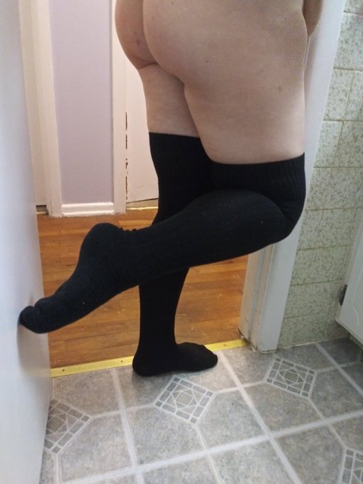Daddy got kitten some new thigh high socks. How do they look on me? 🥺🥺🥺🥺 https://t.co/ie5G7yx6JZ https://t<a href="/tag/girlfriend"class="tags"><span>#girlfriend</span></a><a href="/tag/feet"class="tags"><span>#feet</span></a><a href="/tag/belly"class="tags"><span>#belly</span></a><a href="/tag/find"class="tags"><span>#find</span></a><a href="/tag/sweetheart"class="tags"><span>#sweetheart</span></a><a href="/tag/findom"class="tags"><span>#findom</span></a>
