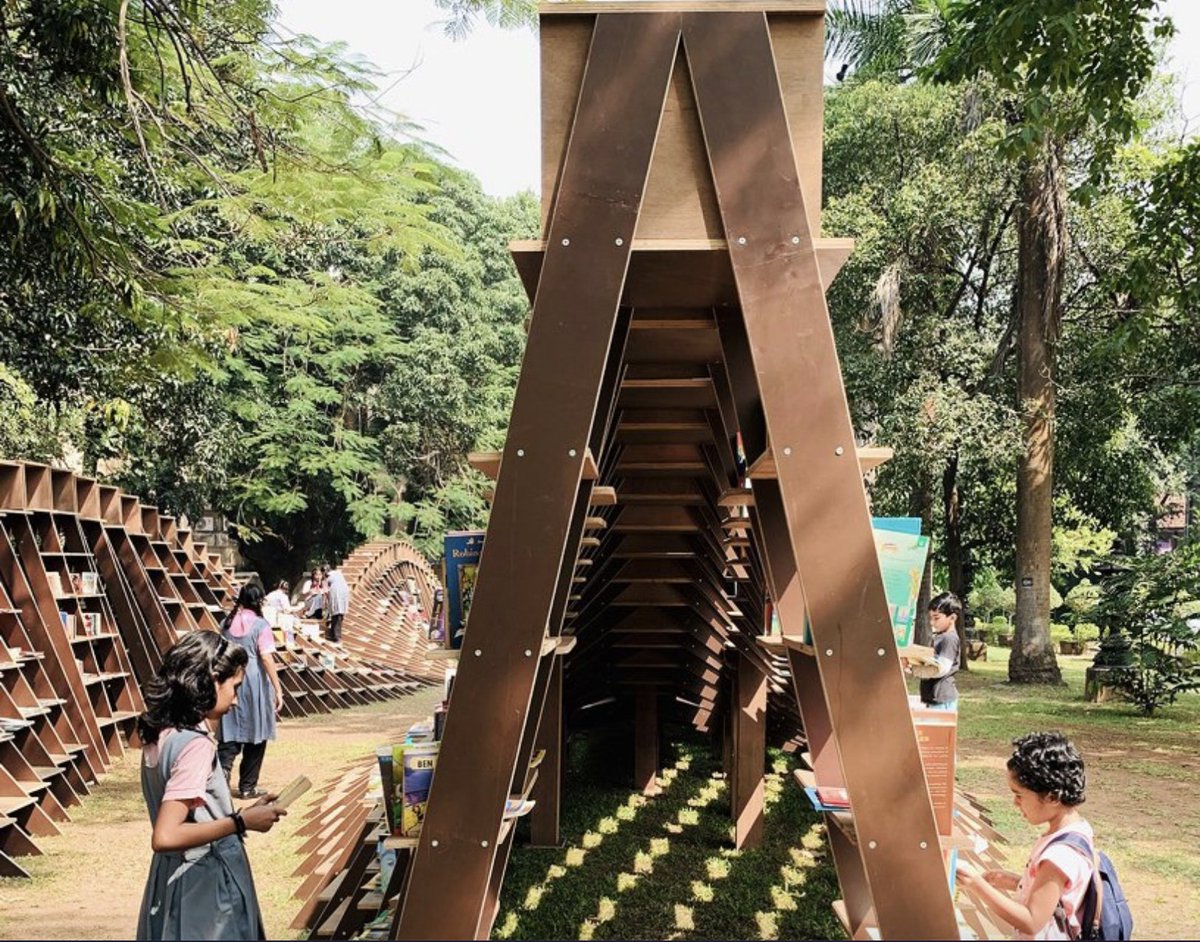 AnneKnock's tweet image. The inside and out &apos;bookworm&apos; pavilion in Mumbai
&quot;Design studio NUDES is using architecture to tackle illiteracy by ...a deployable pavilion designed to create an interactive learning space, ...to encourage children to enjoy reading&quot;
designboom.com/architecture/n…