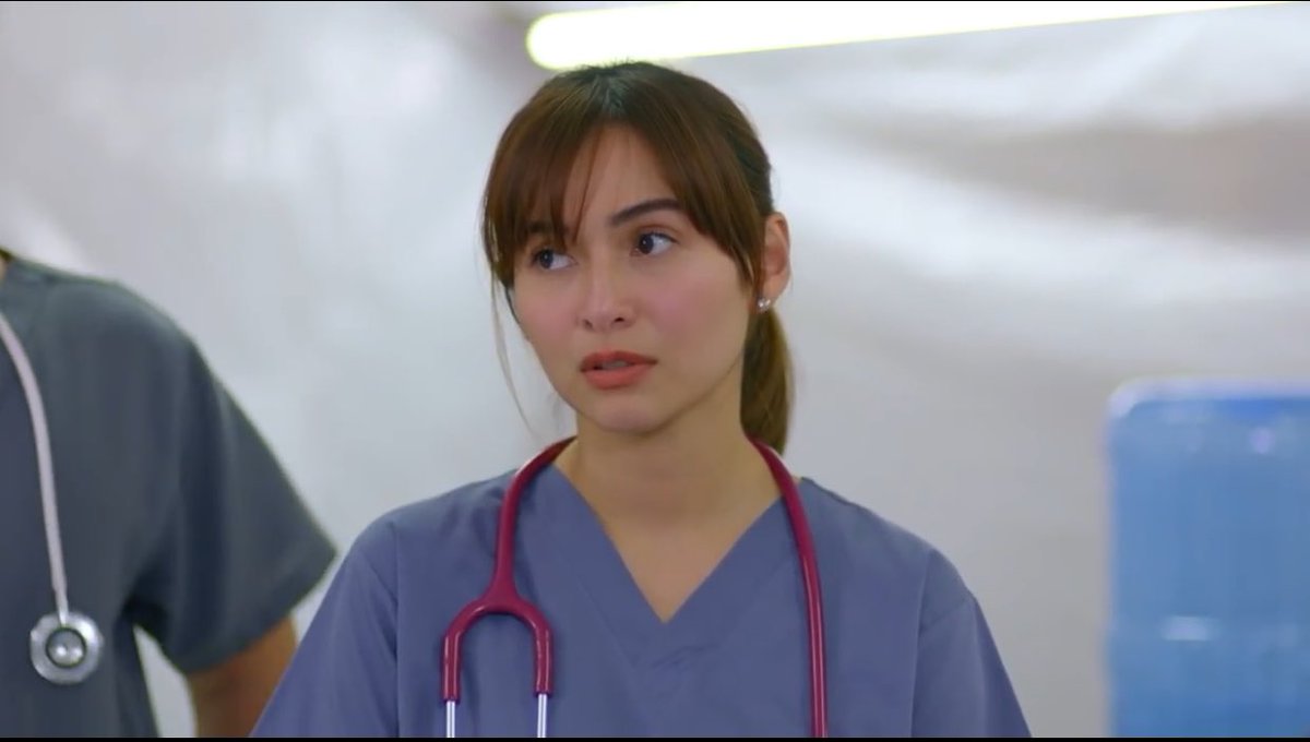 bessie_jen's tweet photo. Care To Explain Doc. Maxine?๐คฃ @MercadoJen @dingdongdantes #DescendantsOfTheSun #DOTSPH #JennylynMercado https://t.co/ijMzxHmWKp