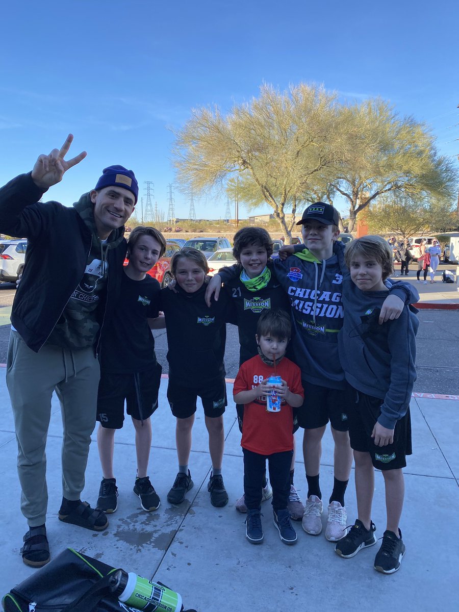AAucoin33's tweet photo. Huge thanks to @BizNasty2point0 @spittinchiclets for stopping by and spreading his peace and love with the @ChicagoMission boys. Always great catching up with ya. #tubbyloveshisicee https://t.co/olTcpPLgvC