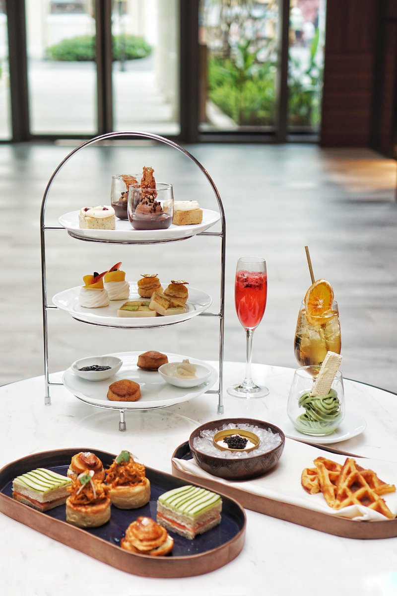hyattregency_pp's tweet photo. Grab the girls, dust off your hats and join us for Afternoon Tea with a twist – a refreshing spin on a long-standing culinary tradition. Served up daily 2:30PM-5PM, at Market Café Restaurant &amp; Lounge. 
#HyattRegencyPhnomPenh 
#MarketCafeRestaurantandLounge
#AfternoonTeawithaTwist https://t.co/LIirq6686D