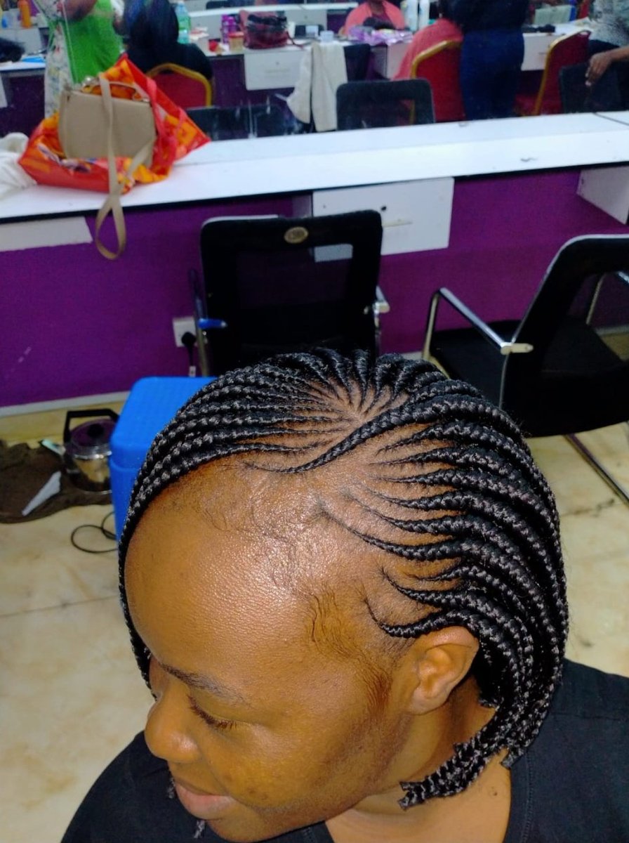 saspacity's tweet photo. Any style you are looking for, you can find it on our website https://t.co/07ErEHm4Ba with offers from different salons so you can choose what works best for you🥳
Also get to enjoy 10% discount on your first booking!
#salonsnairobi #onlinebookingplatform #saspacity https://t.co/35hNUTDarK