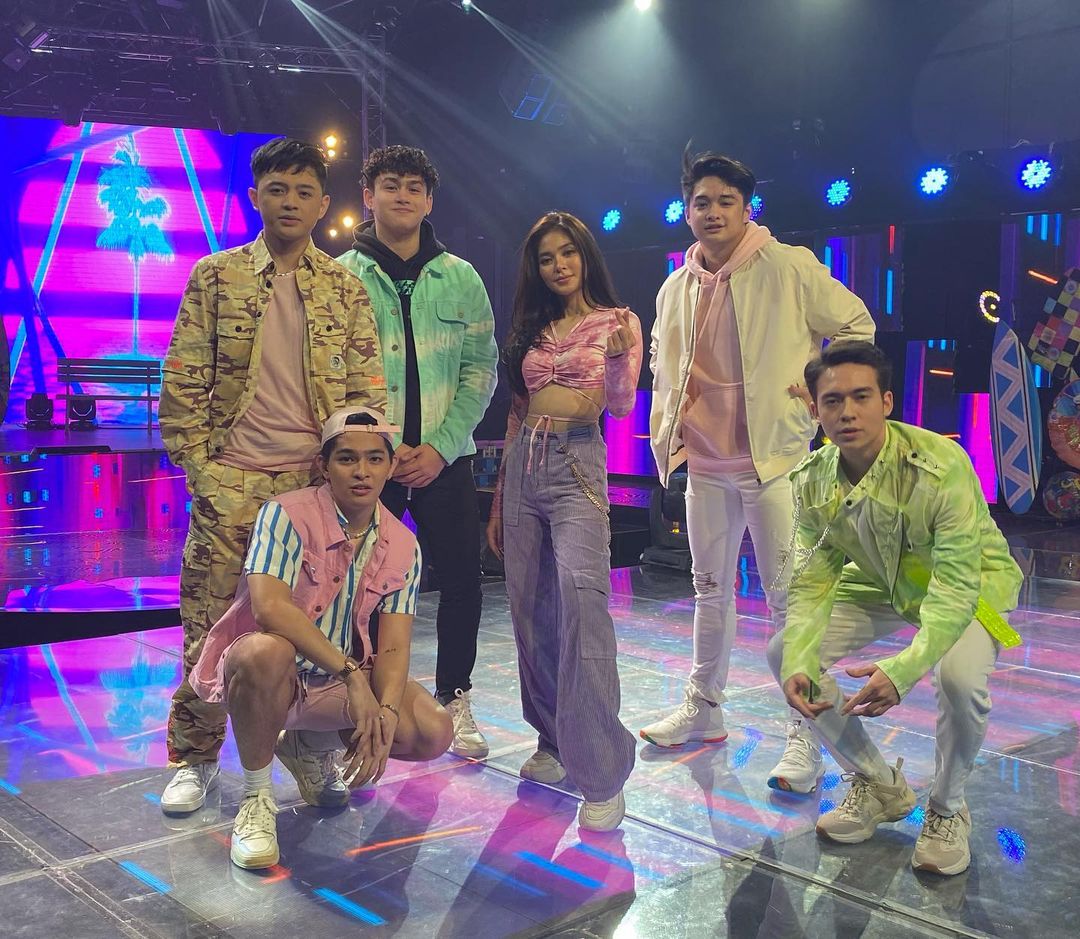 MoonBiatch's tweet photo. #ASAPOPM #ASAPNatinTo @gerromeesguerra
@ASAPOFFICIAL @iamAndalioLoisa

https://t.co/nNabyp7Vkc https://t.co/azGfKqmjV3