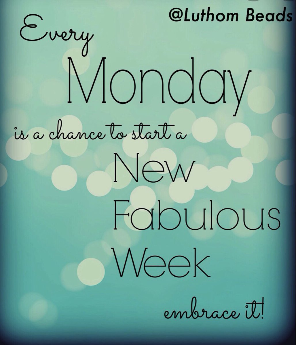 LucyThompson018's tweet photo. 🤍Monday’s are for fresh start🤍

Spend 80% of your time thinking about tomorrow’s opportunities rather than yesterday’s problems @Brain Tracy.

God’s got us🥰

#Luthombeadsinspiration#getwaisted#waistbeadsforsale#waistbeadsqueens#art#madeinghanagoods#sexyhot https://t.co/kiBiEd9yPJ