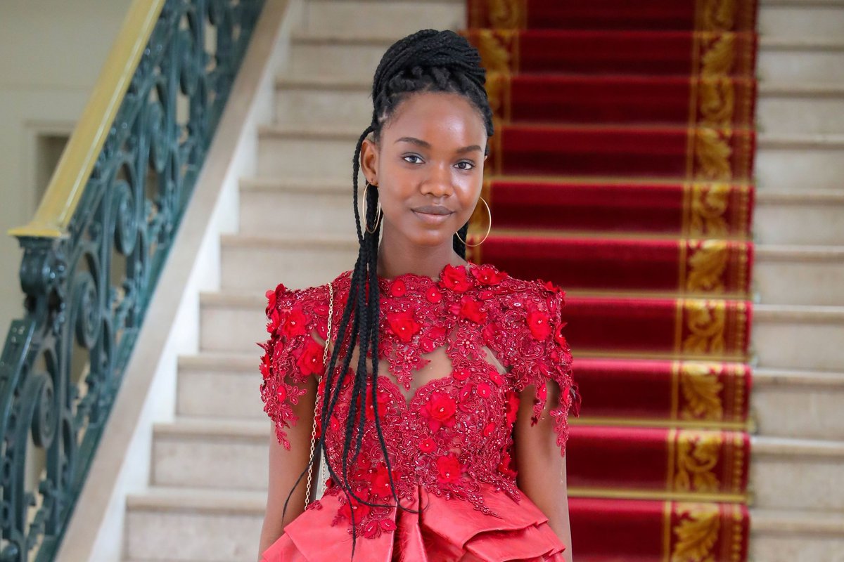 AfricaStoryLive's tweet photo. She's an academic legend in Senegal, the country's best student two years in a row.

She published a novel before turning 20

She vanished in France days ago.

Where is Diary Sow? 💔 https://t.co/yM69JMisAC