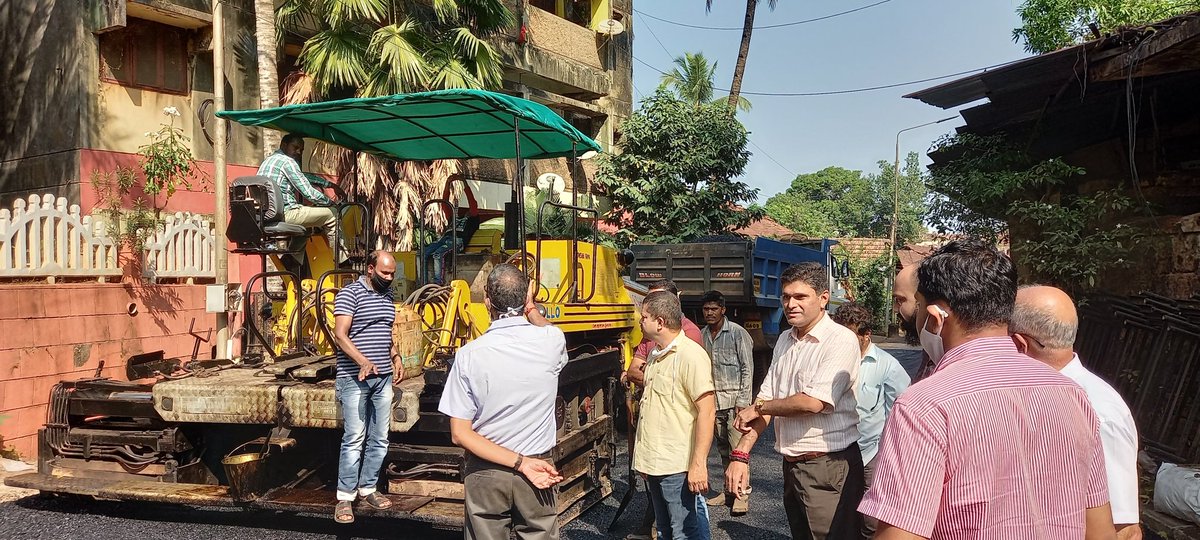 NavinRaikar's tweet photo. The devastation of Margao in last 25 years which caused pain, suffering &amp; agony to Madgaonkars was nowhere onthe horizon until @BJP4Madgao stepped in. My sincere thanks to @DrPramodPSawant for notonly sanctioning the roads but for personally inspecting the ongoing work in Margao. https://t.co/Kk6c6sk2EQ