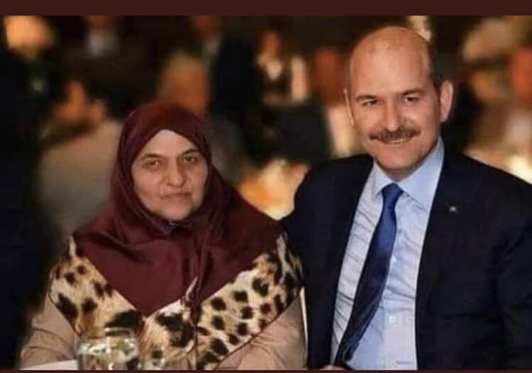 Ana çok kıymetli o senin yarın hatta tamamın rabbim acılarını göstermesin Bu sabah hem anama hemde <a href="/suleymansoylu/">Süleyman Soylu</a> bakanım senin annene dua ettim rabbim Şafi ismiyle şifalar nasip etsin.