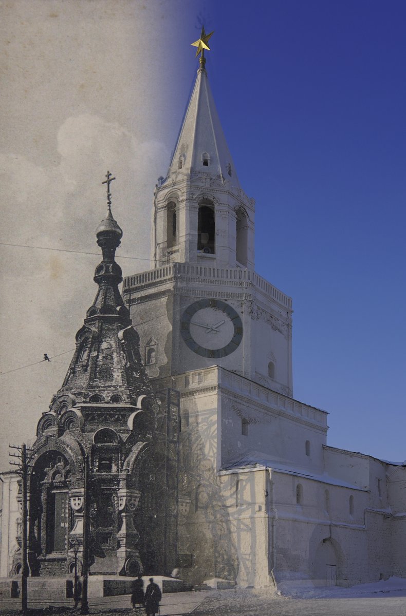 В начале XX века к Спасской башне была пристроена шатровая часовня. Она была выполнена в псевдорусском стиле по проекту казанского епархиального архитектора Федора Николаевича Малиновского.

Часовня была разобрана в конце 1920-х годов, а на ее месте пробиты сквозные ворота.