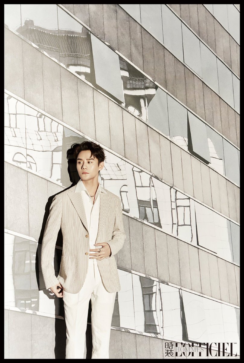 dramapotatoe's tweet photo. #WangKai takes the cover of L’Officiel Hommes China - February 2021 issue 

Full spread - https://t.co/Zix7ghK7OG https://t.co/MJd9mIOM4e