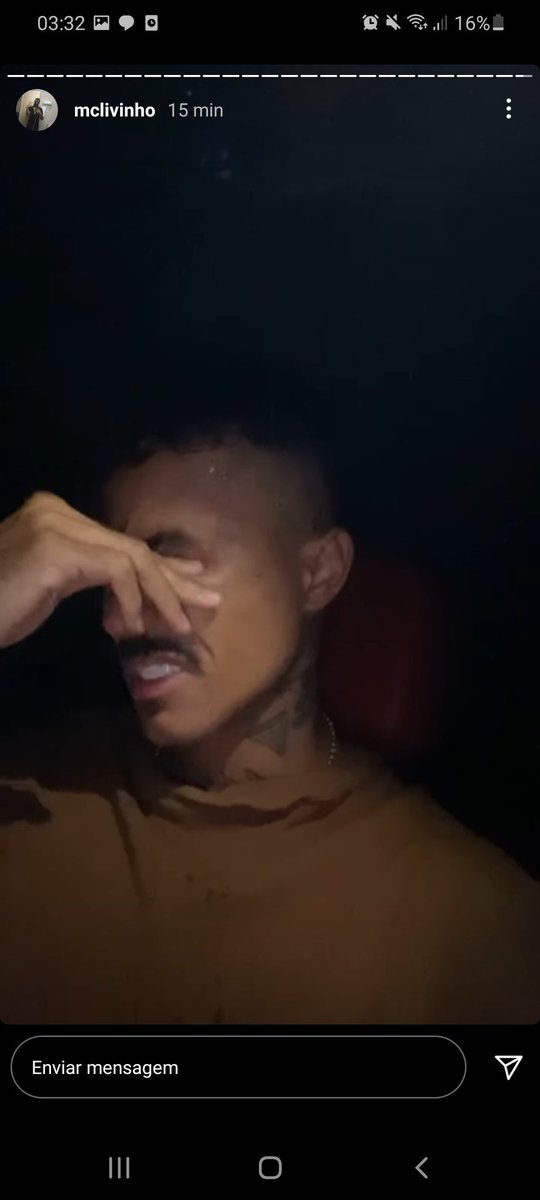 f3l1nd0's tweet image. Eu acredito que o que rolou com o Mc Livinho foi uma tentativa de marketing, que tomou uma proporção extrema, e ele viu que ia ser um tiro no pé continuar e agora tá vendo uma maneira de se sair dessa.