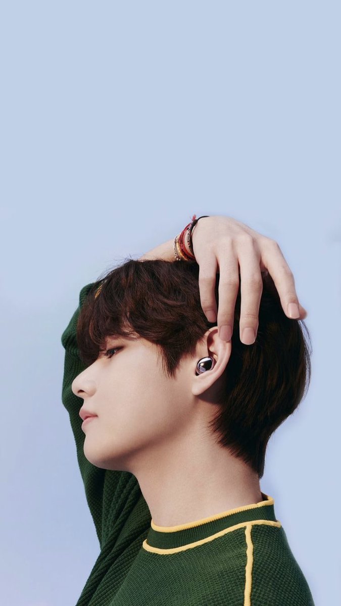 dingdongg11's tweet photo. i trust you,you are a good boy and i hope you still happy everyday❤️ #TaehyungYouArePerfect https://t.co/frZvk3aZwB