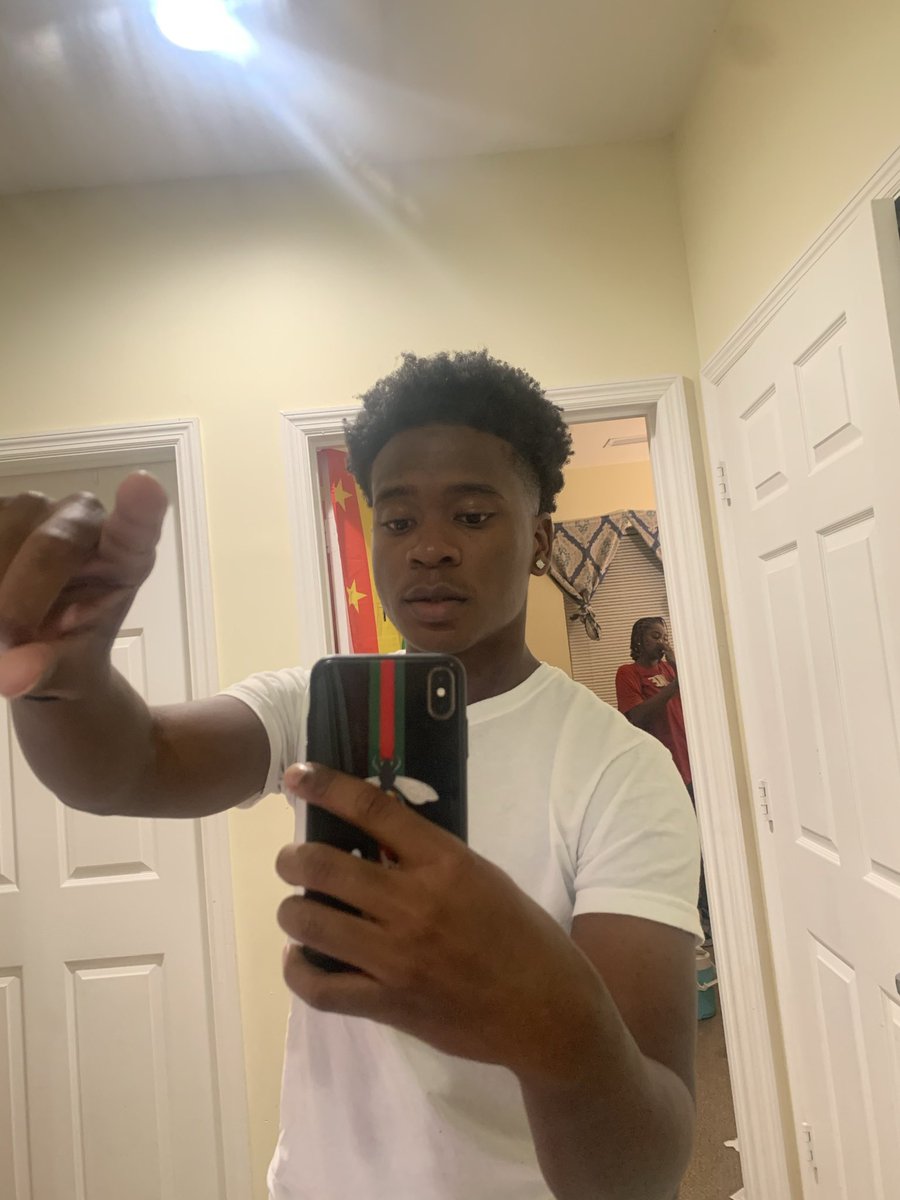 blackb0ydavid's tweet photo. Jus sum shii to post🦋 https://t.co/0Q32oTT90v