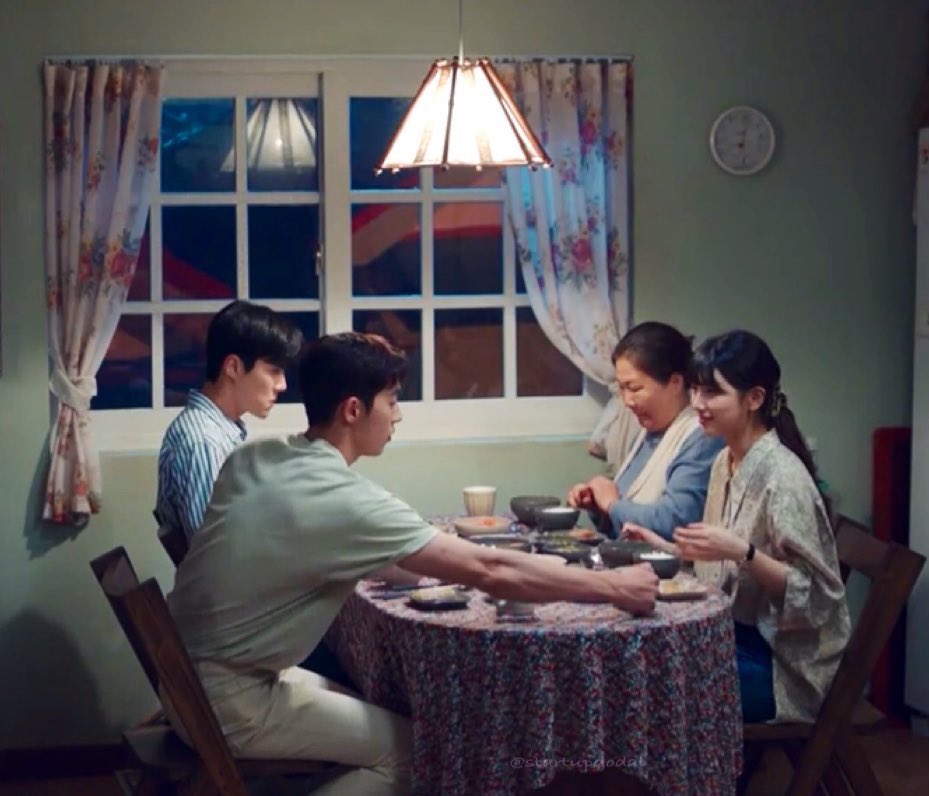 Putting this here  #jjwogisveins  https://twitter.com/alaskaxgrey/status/1350656456488435712