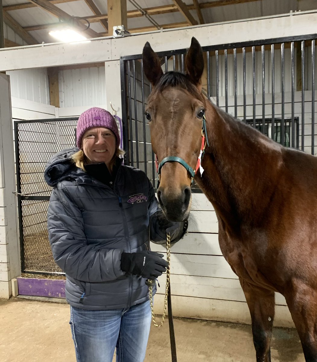 anvilandlace's tweet photo. @HeatherBVitale The #PacingQueen has arrived safe and sound! #ShartinN https://t.co/qKt95tVP8B