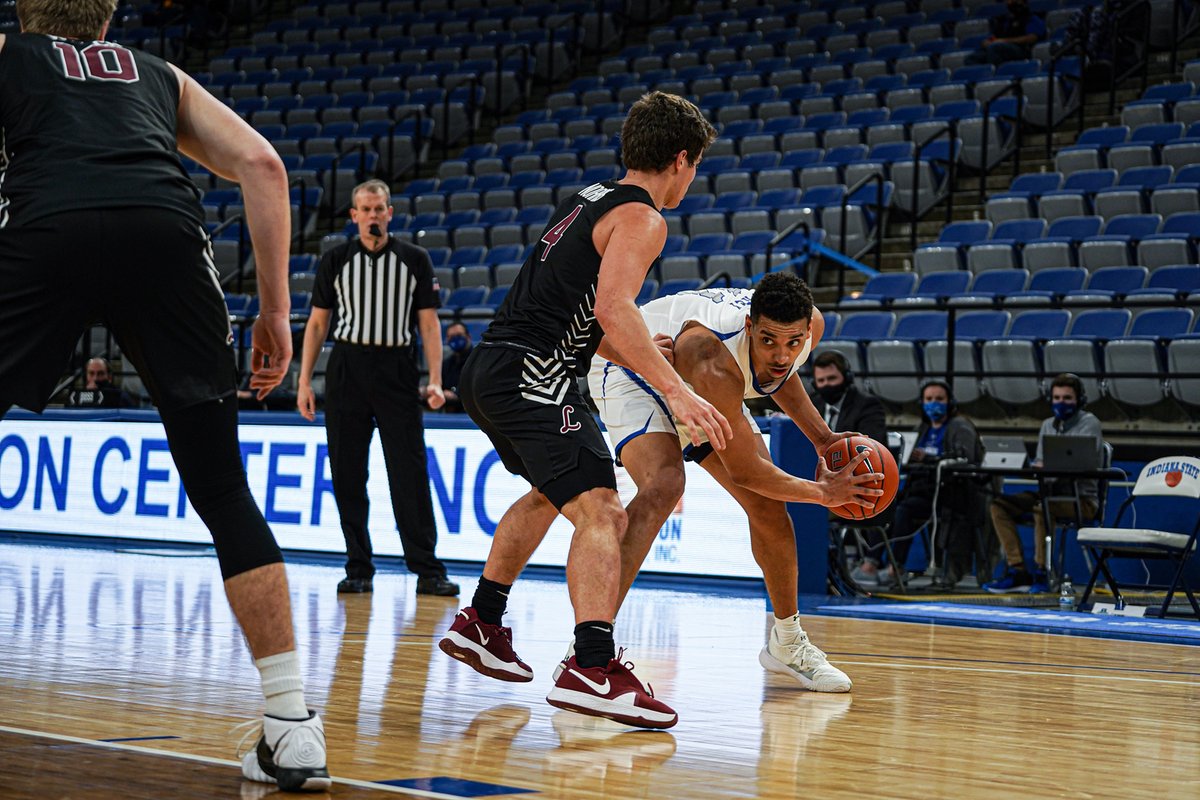 I would give <a href="/TyrekeKey/">Tyreke Key</a> a hard time about never having a double-double in his career.

Last two games? Two straight double-doubles. 31pts and 10reb tonight, 13pts and 10reb vs MSU game two.

Tonight was #24 career game scoring 20 or more.

He's a bad man.

#MarchOn