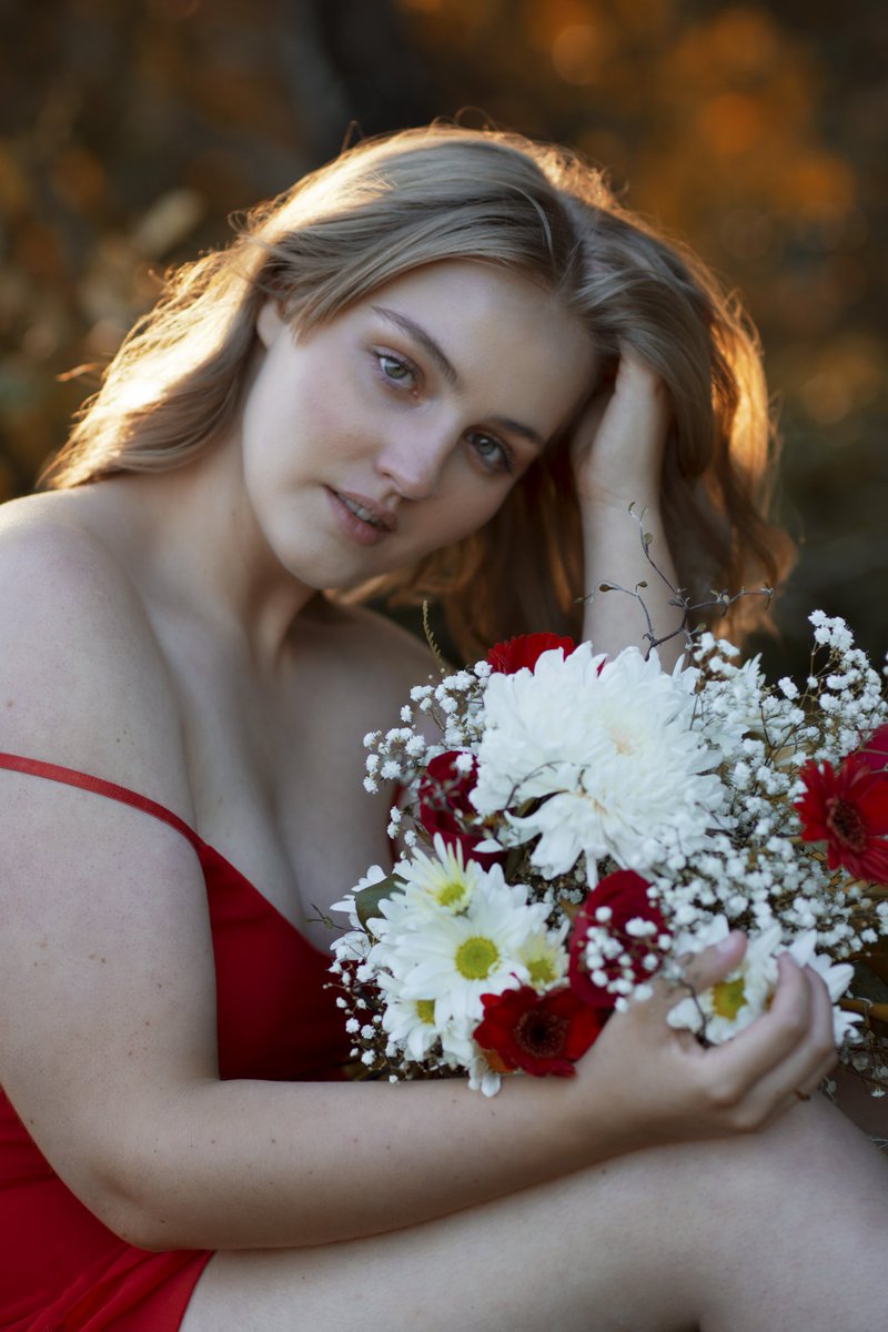 Gingasnacc's tweet photo. Hi, my name's Kylie aka Ginga Snacc. I'm a Brisbane based Photographer and occasional Twitch streamer. Check out my links below.

🎮 https://t.co/AvNNGE99vh
🍑 https://t.co/erkBLngHm9
📷  https://t.co/Y3eU3PCIMg https://t.co/o5FPlJ8dnz https://t.co/EZnZ5wVtXh
