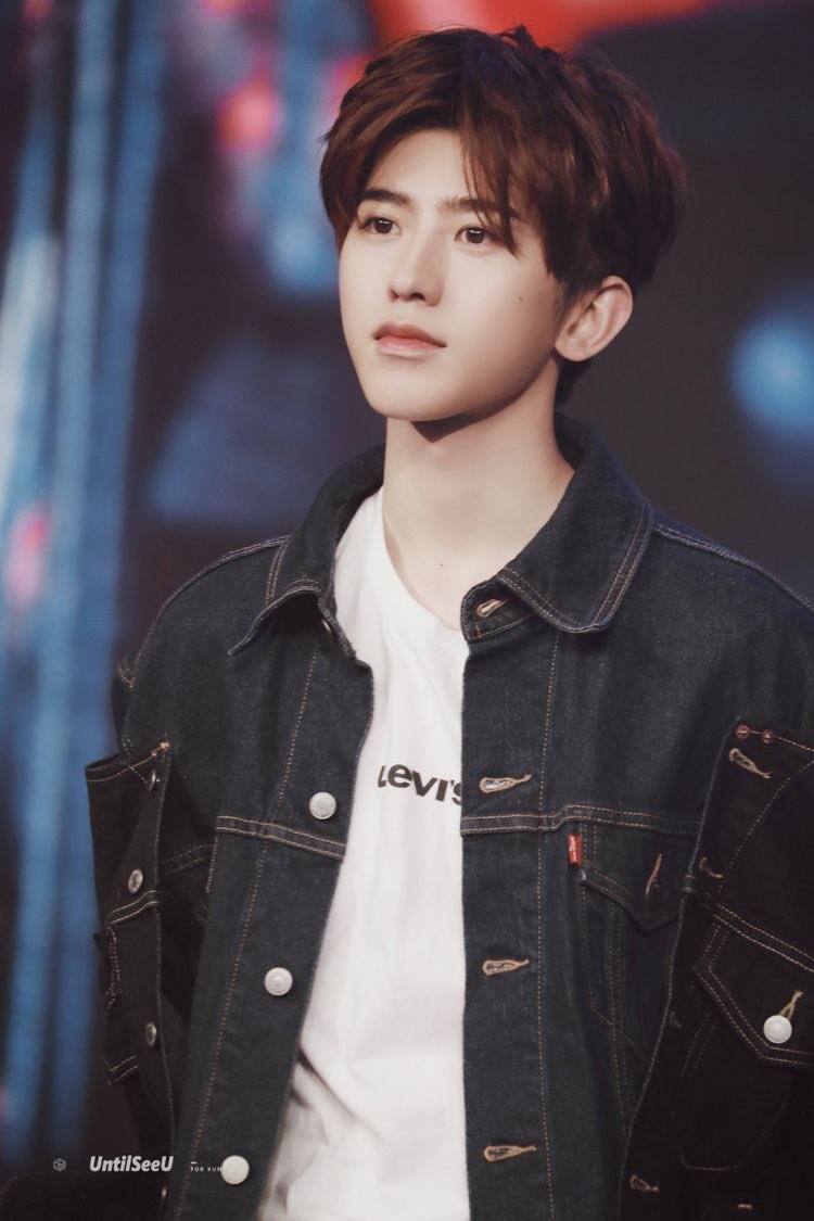 xukuncontent's tweet photo. — KUN
#蔡徐坤 #CAIXUKUN #xukun https://t.co/xJRmC7Umd4