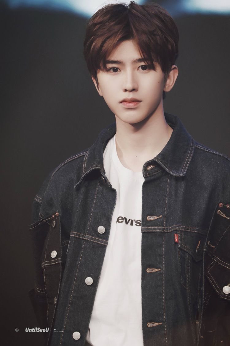xukuncontent's tweet photo. — KUN
#蔡徐坤 #CAIXUKUN #xukun https://t.co/xJRmC7Umd4