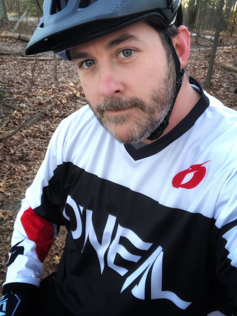 huckenhurley's tweet photo. #onealriders #onofus #gopro https://t.co/L9MFtUUfkn