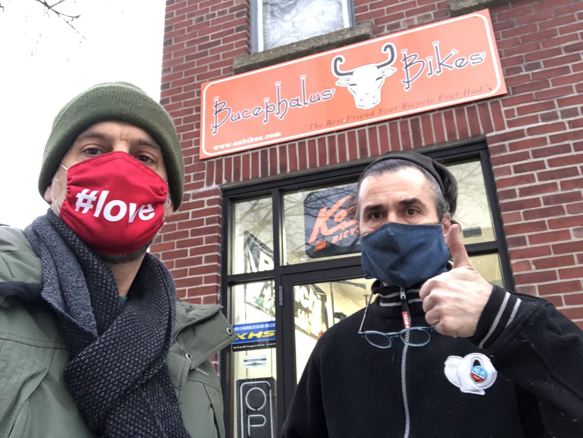 Good chat about sustainable transportation this afternoon with Alex. Drive less, bike more!@BucephalusBikes