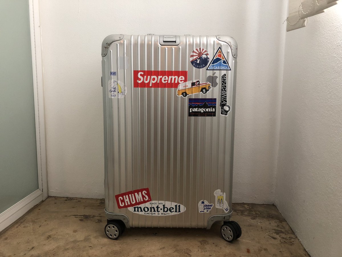 はると キャリーケースにsupremeのステッカー貼ってるヤツ8割田舎者説 はると キャリーケースにsupremeのステッカー貼ってるヤツ8割田舎者説