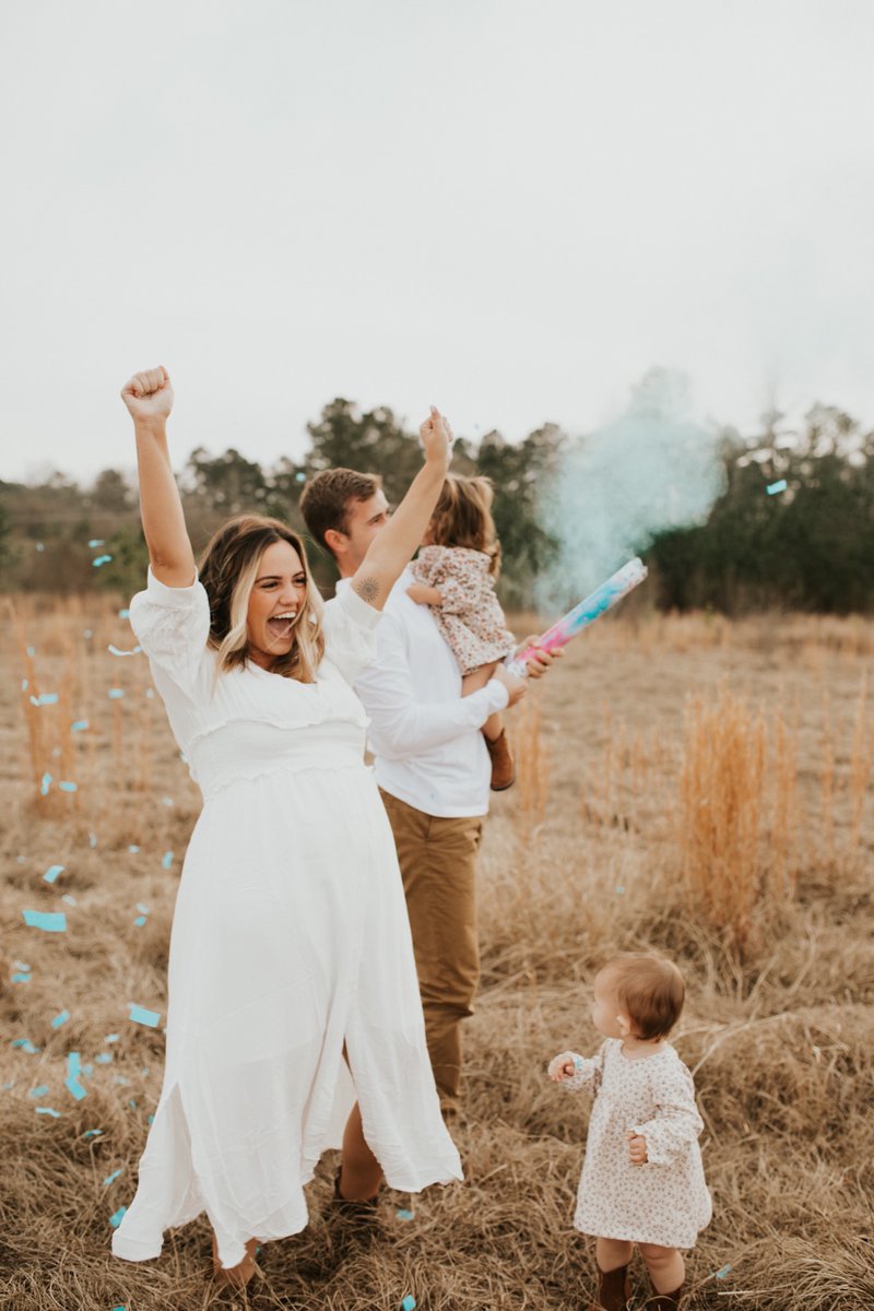 masonsjohnson's tweet photo. ITS A BOYY! 💙💙💙💙💙 Cannot wait to meet this squish! https://t.co/EfESh3Wb8b