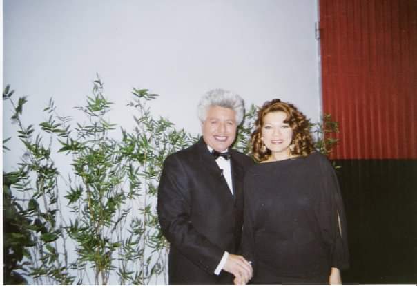 Con otra de las grandes, <a href="/angelacarrasco/">Angela Carrasco</a>