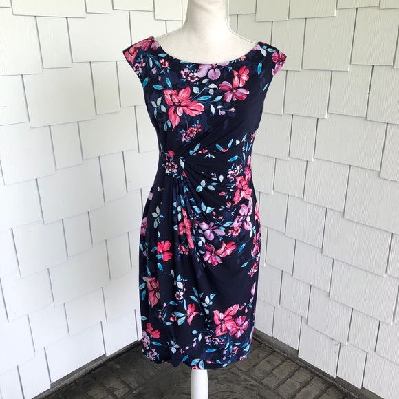 StatementVA's tweet image. So good I had to share! Check out all the items I'm loving on @Poshmarkapp from @8fun_com #poshmark #fashion #style #shopmycloset #connectedapparel #aunaturale #victoriassecret: posh.mk/26WN6PDDWcb