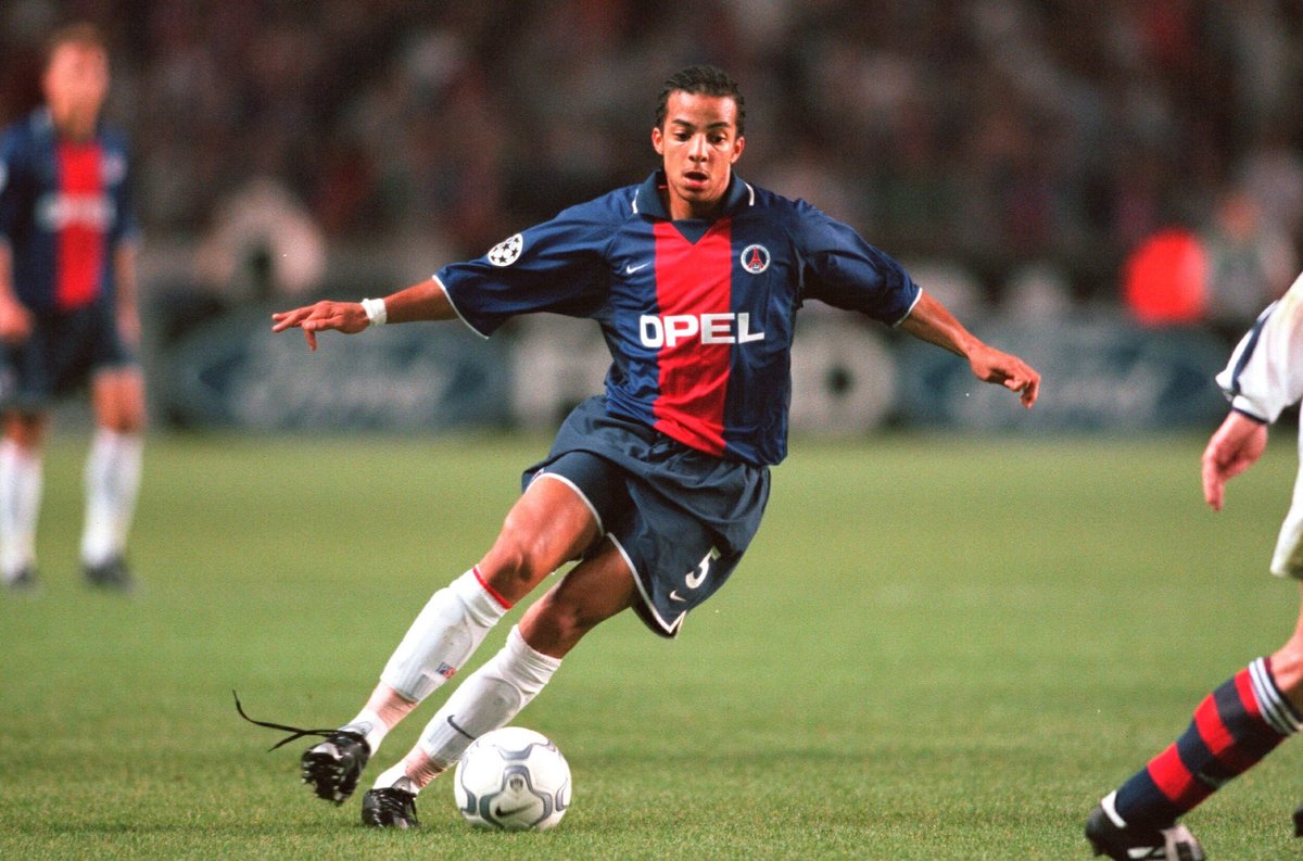 ParisFansfr's tweet photo. 🔴🔵 Peter #Luccin juge son passage au #PSG comme «un gâchis»
➡ https://t.co/FgnfFbQF5P ⬅ https://t.co/bPGyXnBIzJ