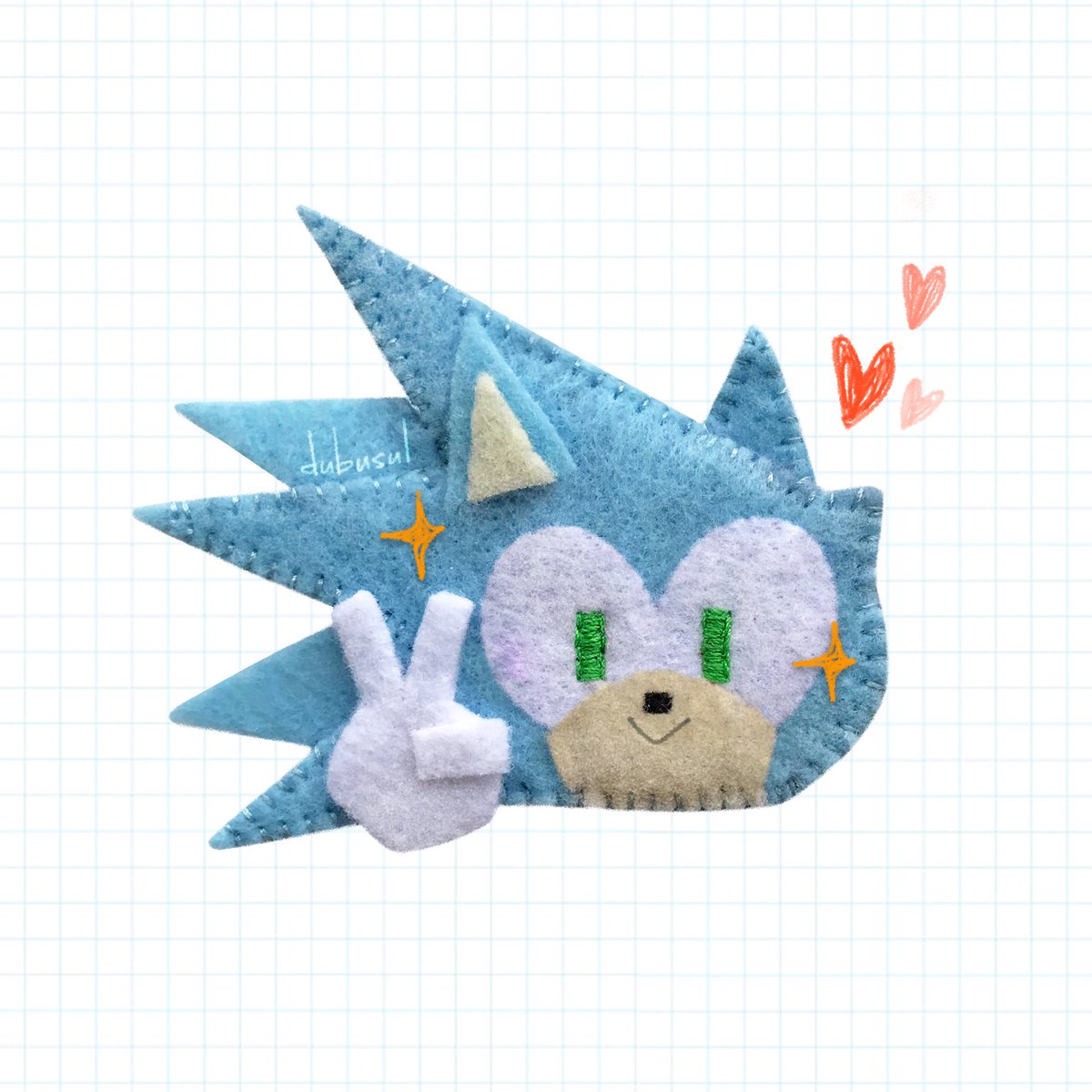 DUBUSUL's tweet image. hand-sewed this little blue guy 💫 !!