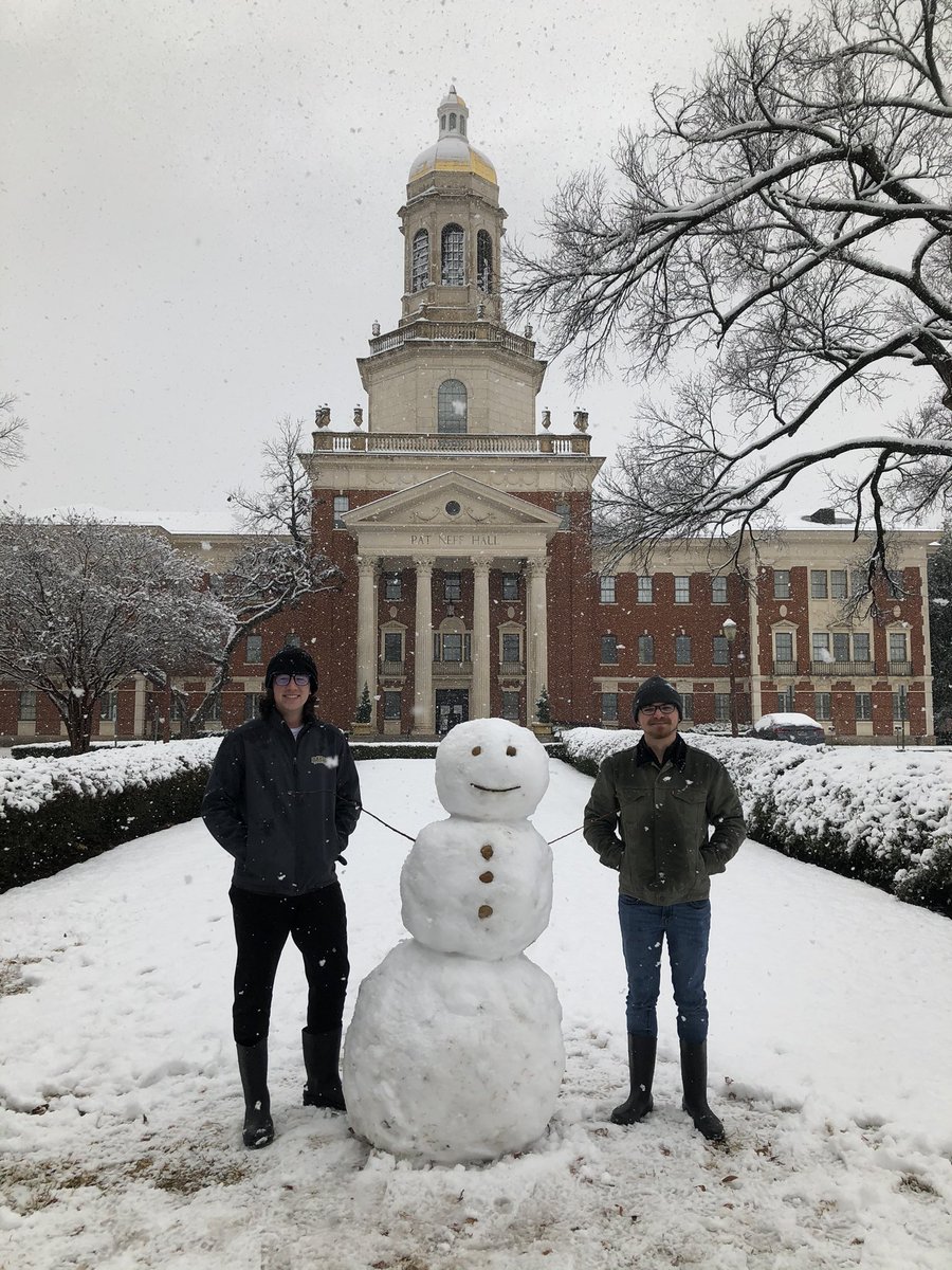 thejacksonboyd's tweet photo. snowman https://t.co/YHzWG8hrhr
