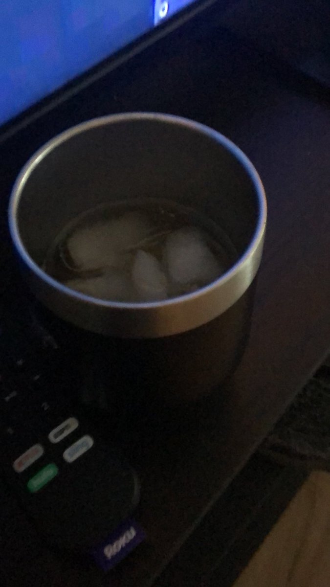 mystonerocks's tweet photo. No beer moved to whiskey https://t.co/iQfV04LI4g