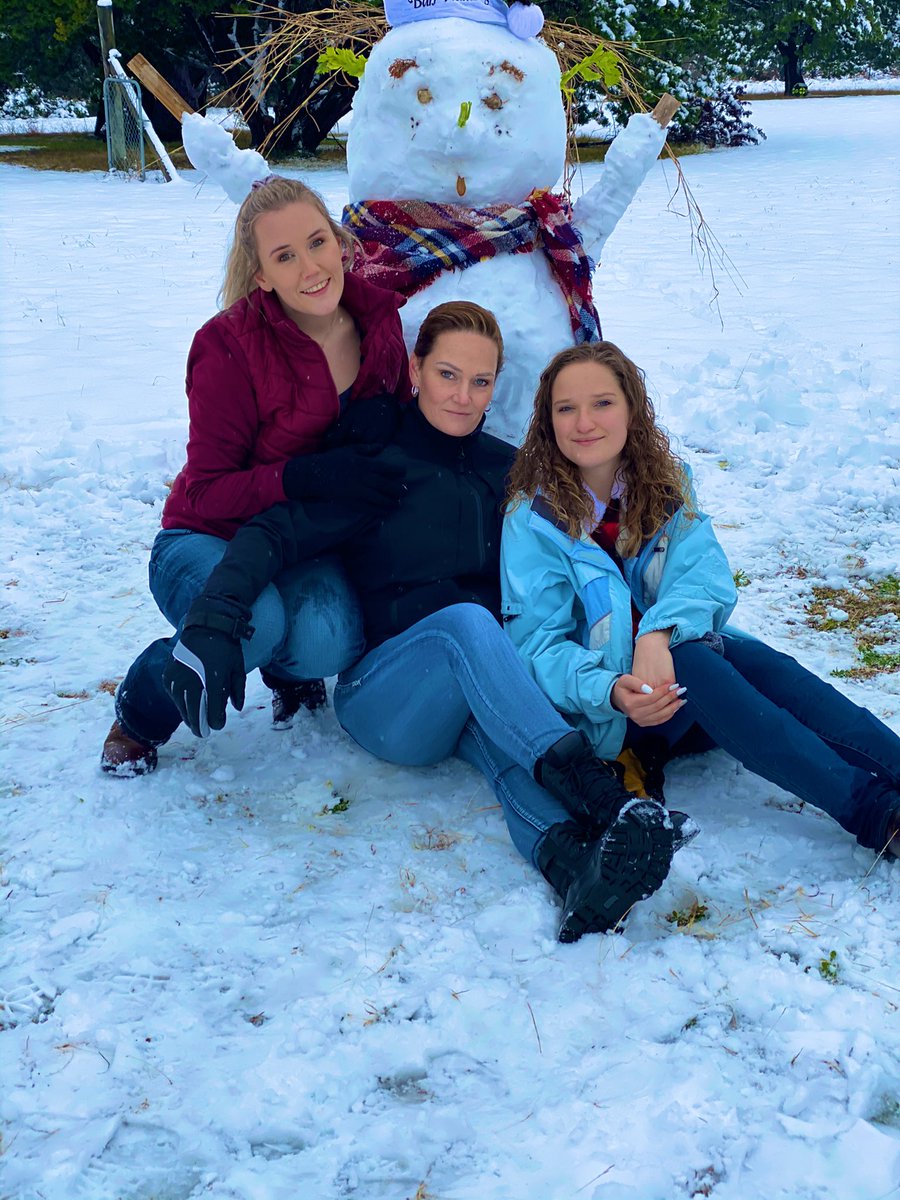 turtle797's tweet image. Texas snow day ❄️☃️