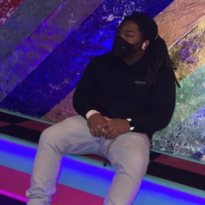 WizardKelly__'s tweet photo. #NewProfilePic https://t.co/8hAg2FCyd6