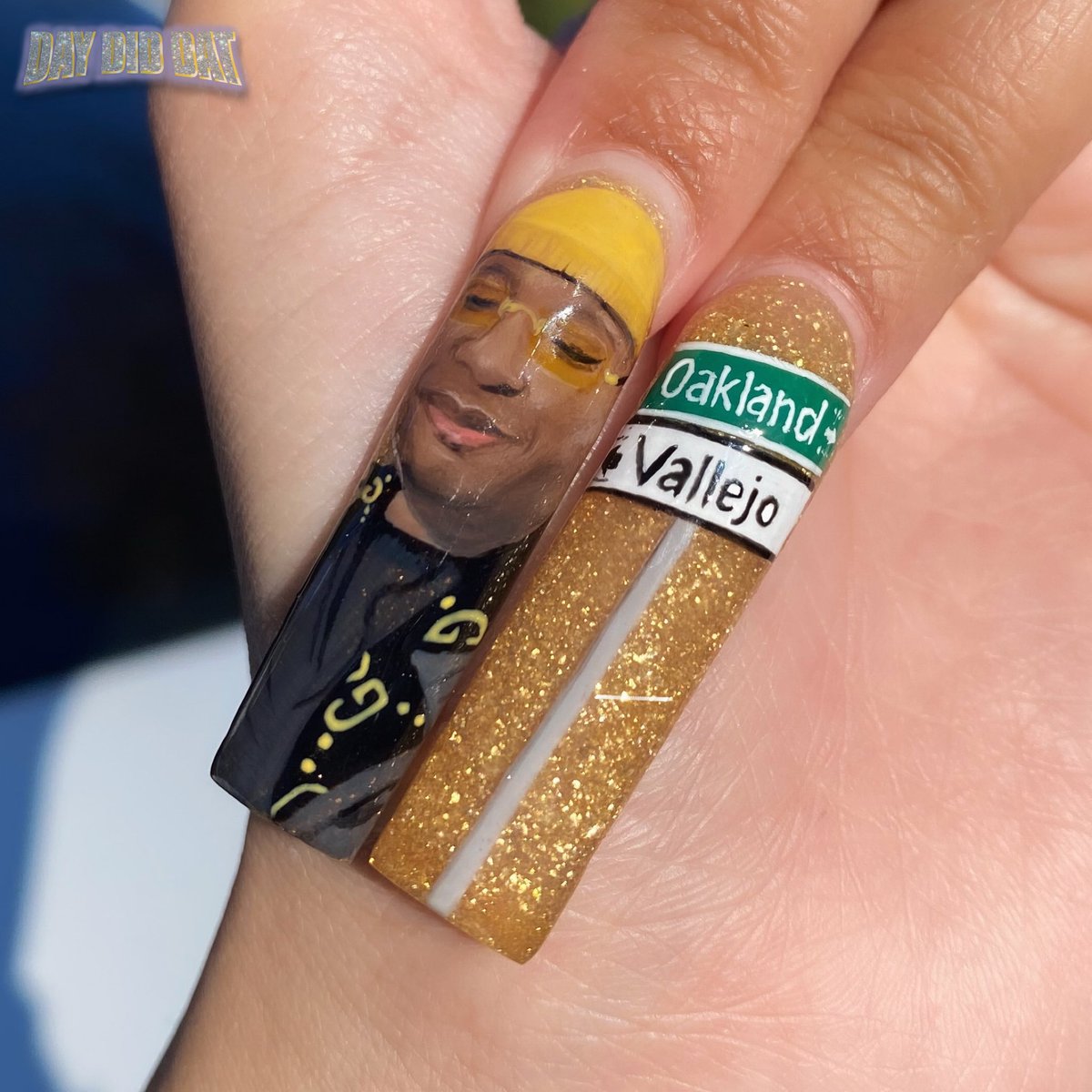 daydiddat's tweet photo. @e40 &amp; @TooShort on the nails 💫 https://t.co/alXEeoKlG9
