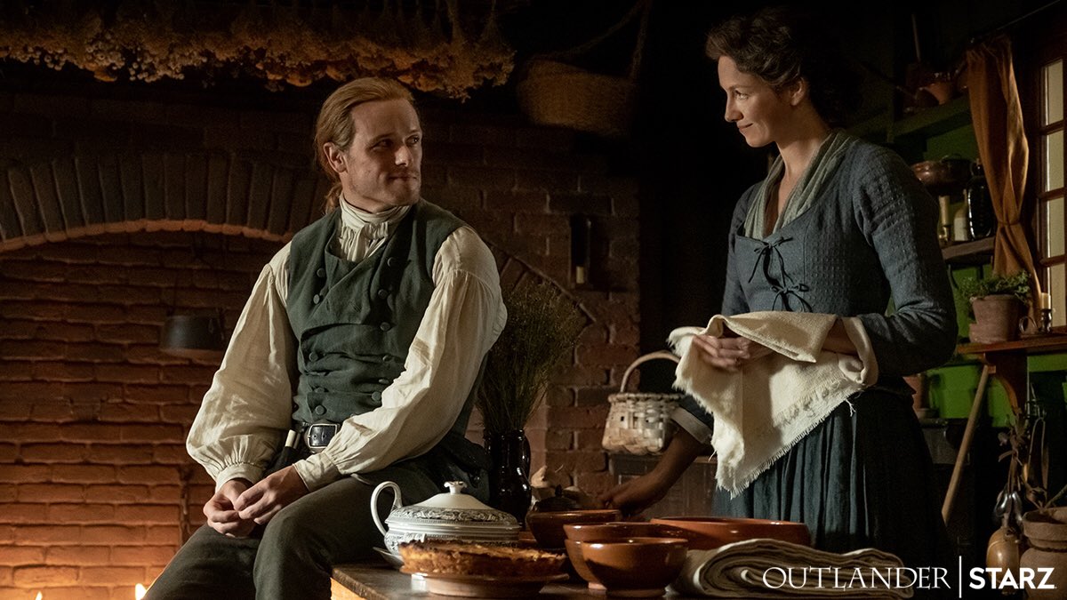 OutlanderAmbass's tweet photo. @Outlander_STARZ @caitrionambalfe and @SamHeughan nominated for the #SUPERAwards which is airing on @TheCW RIGHT NOW!! #Outlander
#TOTHECAR โ๏ธ
#CriticsChoice https://t.co/SO2W5aGEBf