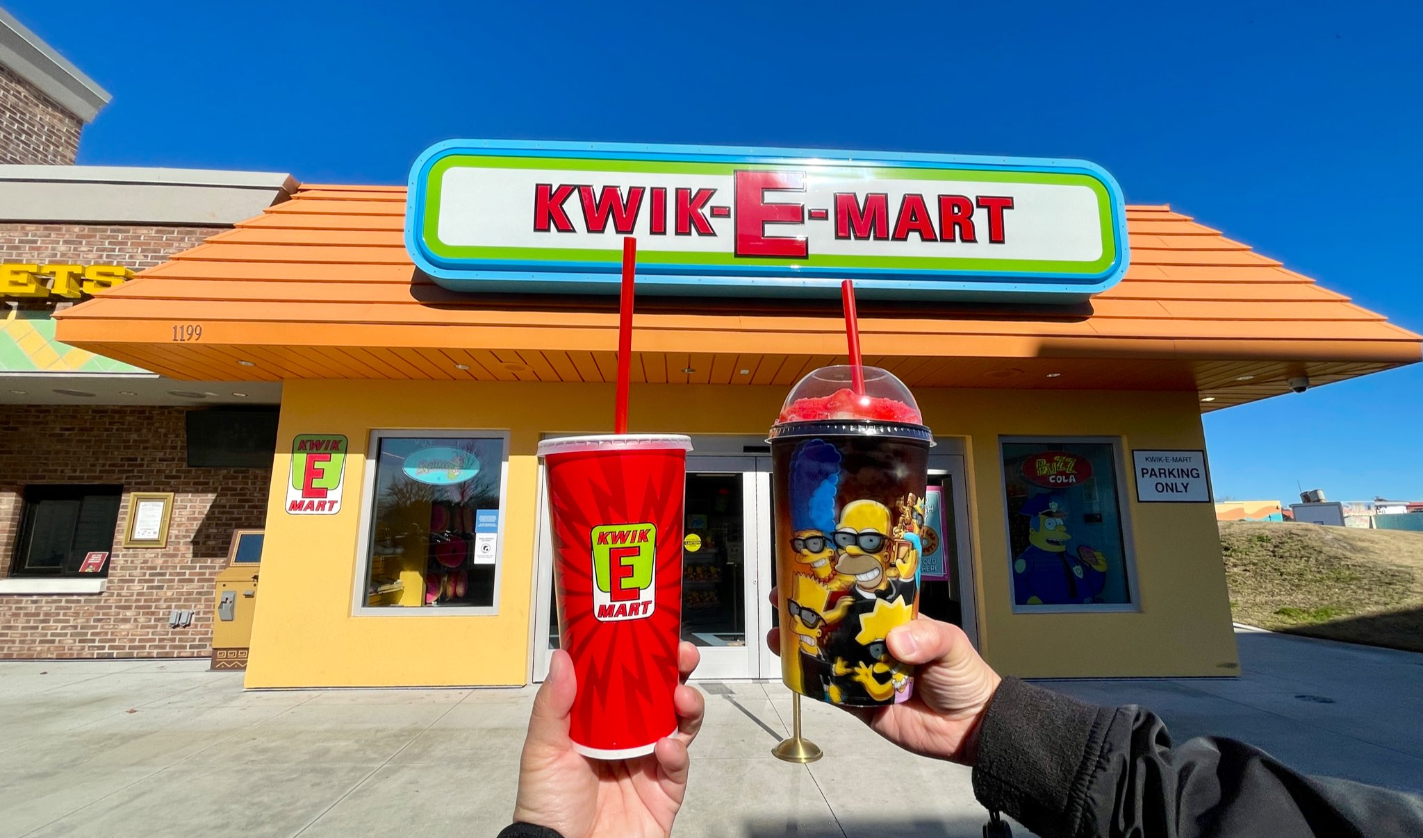 Attractions 360° on X: The Simpsons 4D experience & Kwik-E-Mart are a must  see attractions when visiting Myrtle Beach in South Carolina. You can pour  yourself a Squishee & Buzzzz Cola that