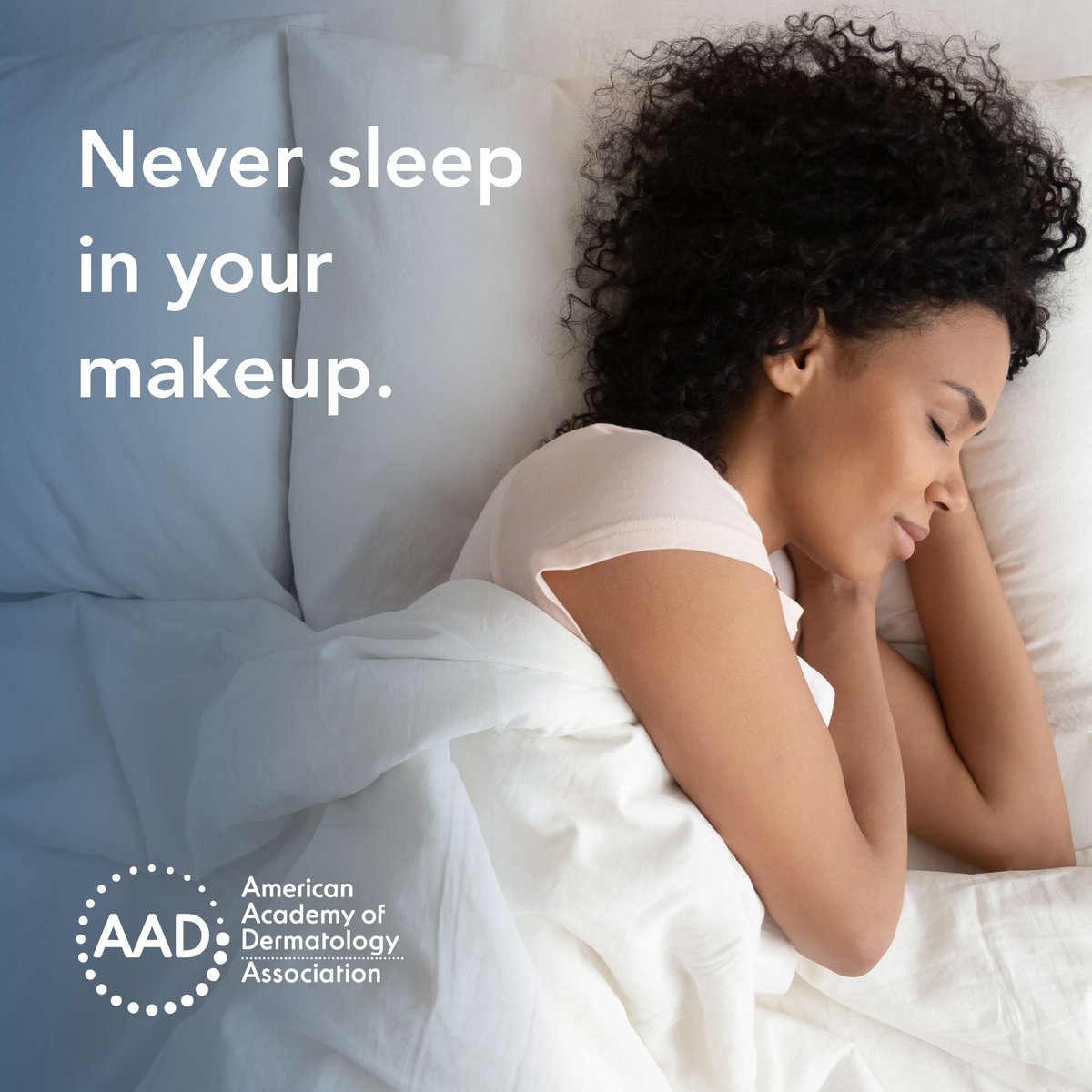 AADskin's tweet image. Even after a long day, it’s important to remove makeup before bed to prevent acne and irritation. Make it your #NewYearsResolution to never sleep in makeup in 2021!