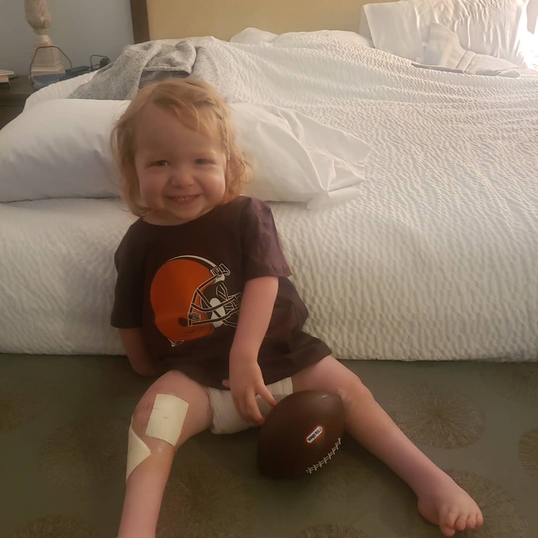 beth_nash09's tweet photo. Tristan's first Browns game was when he was two days old. The Browns got their first win in 635 days. Now, he's cheering for them as we watch their first playoff game since 2002!! #brownsgoodluckcharm #GoBrowns #Browns #PLAYOFFSNFL #arthrogryposis #amcwarrior #paleyinstitute https://t.co/3X4L4r9xl8