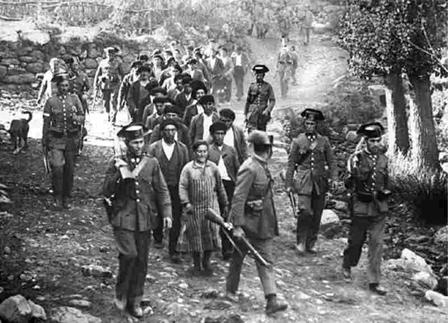 The ensuring battle lasts two weeks, with thousands killed in the fighting. The aftermath is marked with summary executions and torture. Franco becomes convinced that the insurgents were agents of Moscow. The meek response of left-wing parties to the rebellion fuels his distrust.