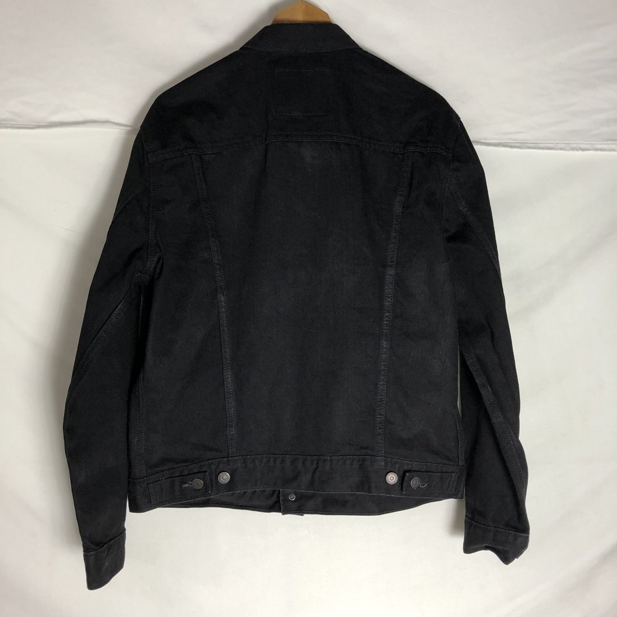 desertk1's tweet photo. Levi's リーバイス 
ブラックデニムジャケット
Size L
¥4,900-+tax https://t.co/VM4zcQlIZB