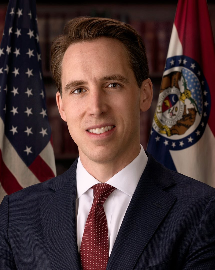 1/ THREAD: This is  @HawleyMO's current profile pic at the top of his Wikipedia page. He can place any photo on this page he chooses. And no, this is not 'just the way he smiles' — this image shows  #JoshHawley with a classic Contempt expression. #BodyLanguage  #BodyLanguageExpert