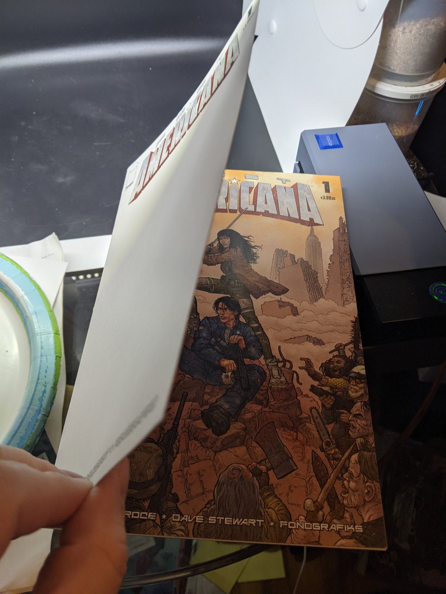FloopsCollects's tweet photo. @keycollectorapp Double cover error?? https://t.co/BMWErIqg3G